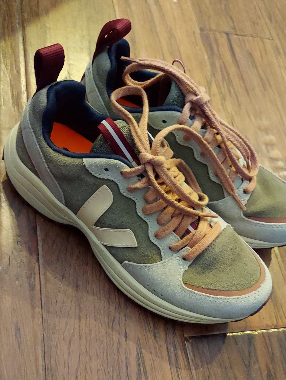 Veja Venturi Suede Sneakers Gray Olive Rose 9 40